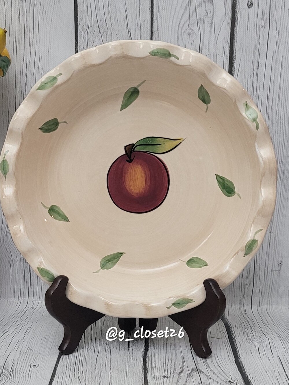 Vintage Garden Ridge Apple Ceramic Pie Dish